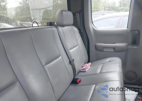 2008 Chevrolet Silverado K1500 z USA, uszkodzony, nr VIN 2GCEK19C281100085